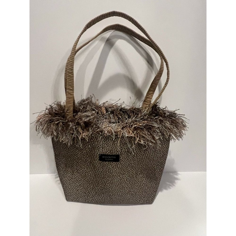 Bagolitas small square design by Janice